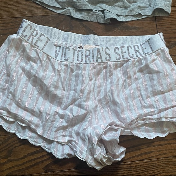 Victoria Secret PJ Set - Picture 3 of 4